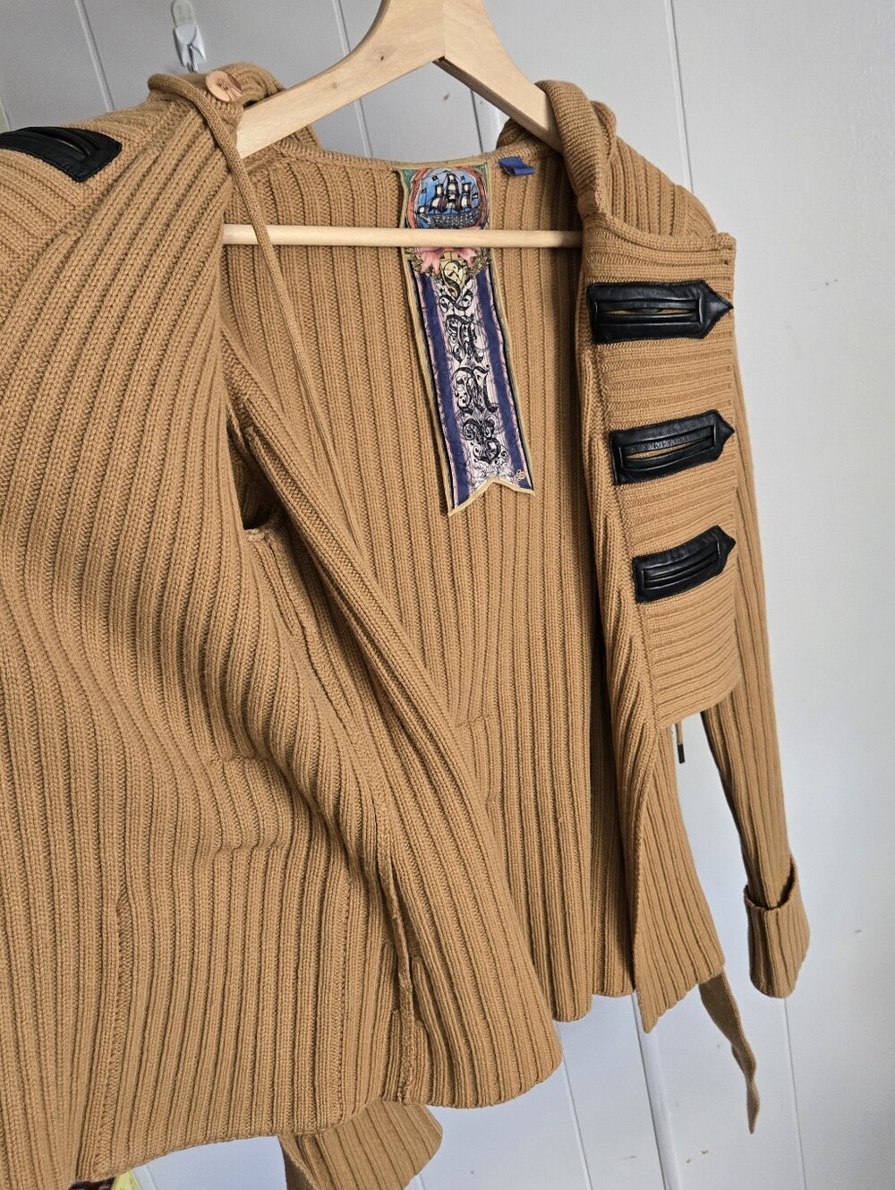 L.A.M.B. Womens S Camel Ribbed Knit Belted Hooded Jacket - Picture 5 of 11